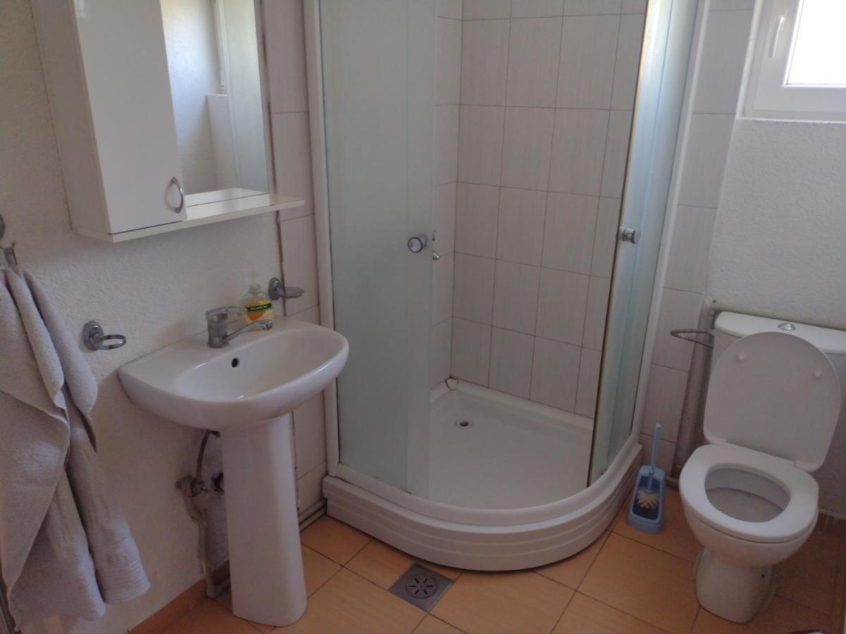 Shale Apartments And Rooms Gevgelija Bagian luar foto